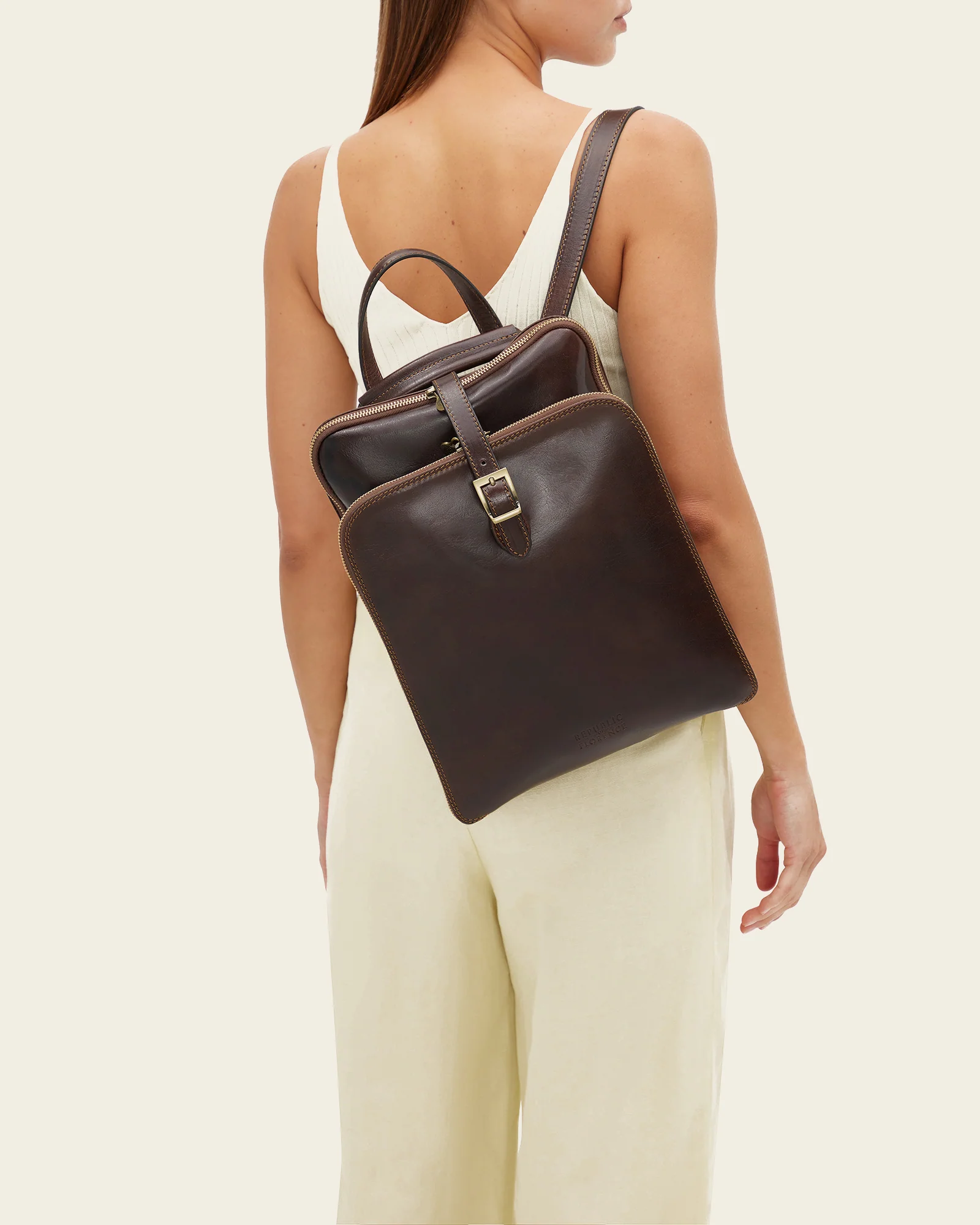 Emma Terra - 3-in-1 Convertible Leather Backpack - Image 3