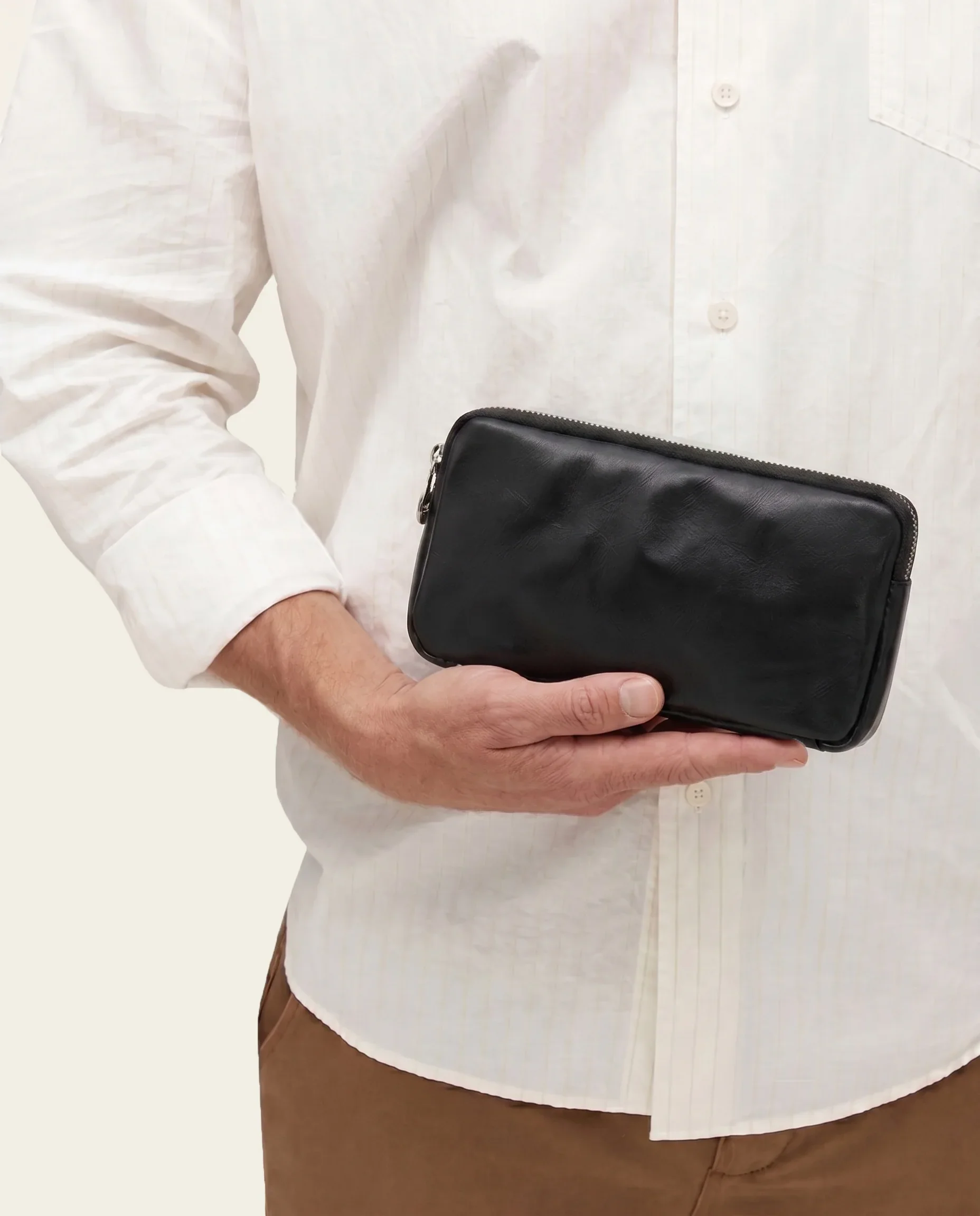 Forma5 Jet - Leather Zip Organiser - Image 3