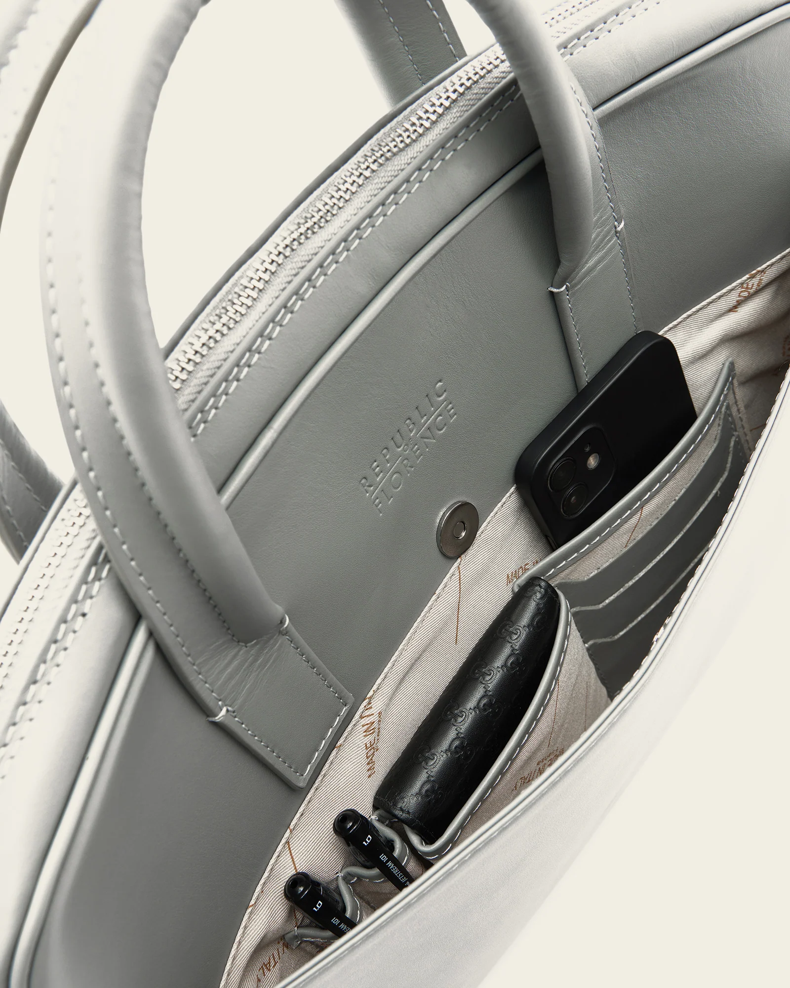 Glasgow Grey - 14" Leather Briefcase - Image 6