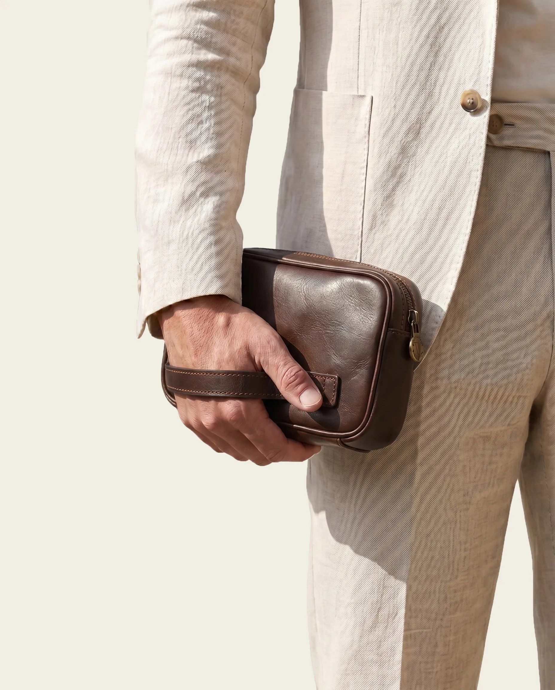 Marcus Espresso - Leather Carry Pouch - Image 4