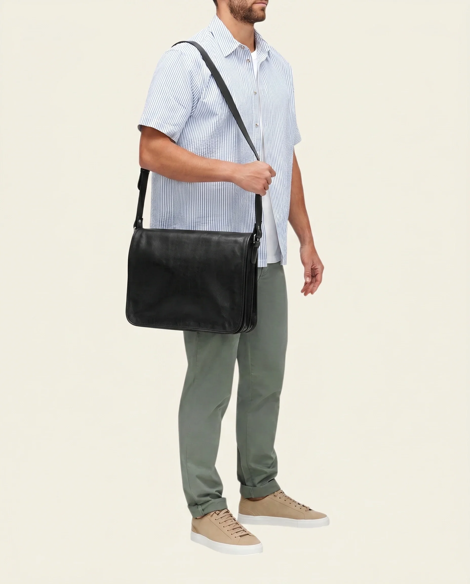 Nero Ink - 15" Leather Messenger Bag - Image 6