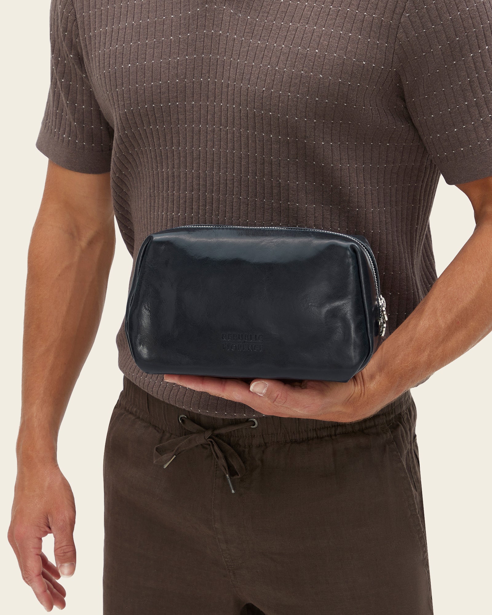 Otto Royal - Leather Toiletry Bag - Image 3