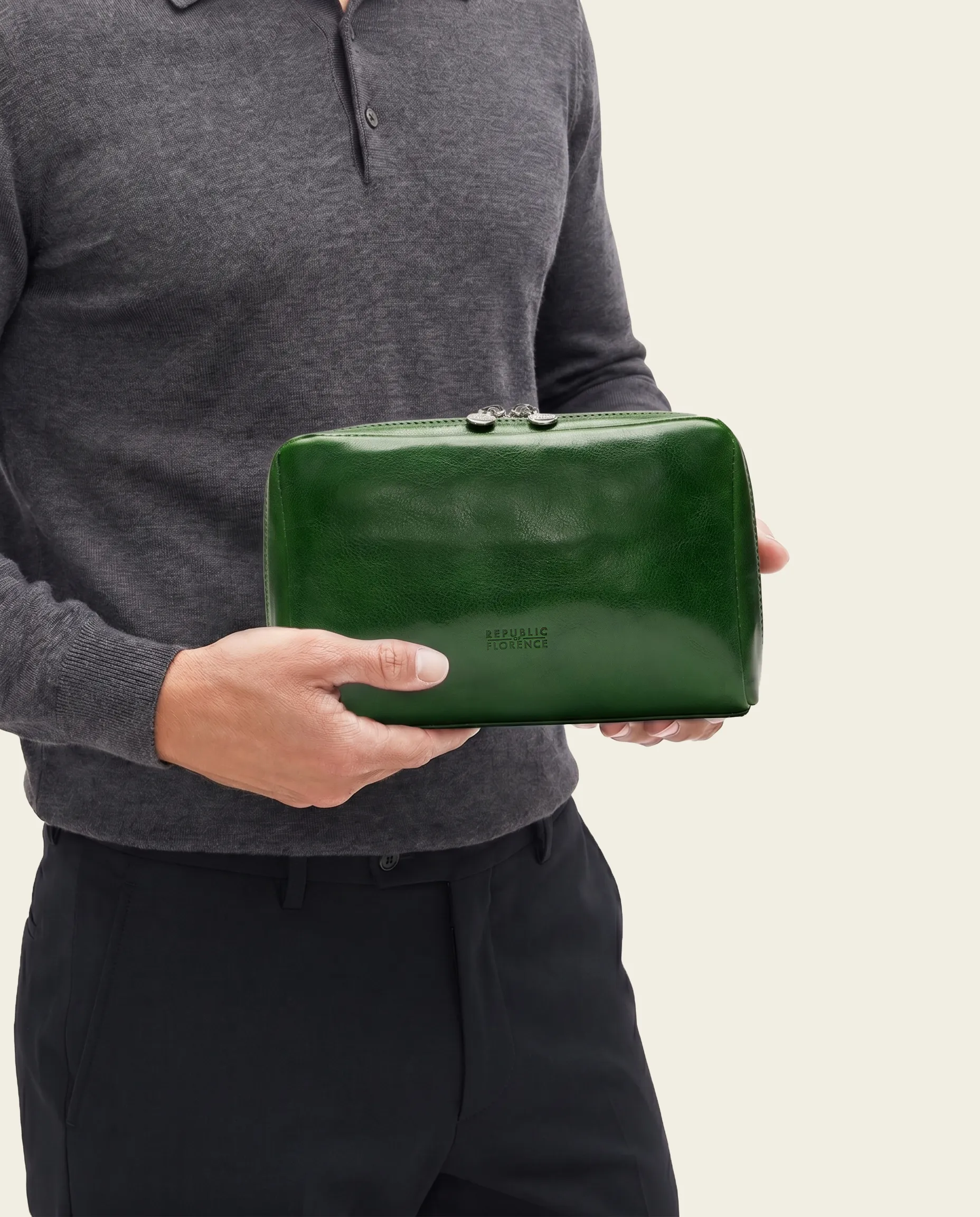 Primo Forest - Leather Toiletry Bag - Image 3
