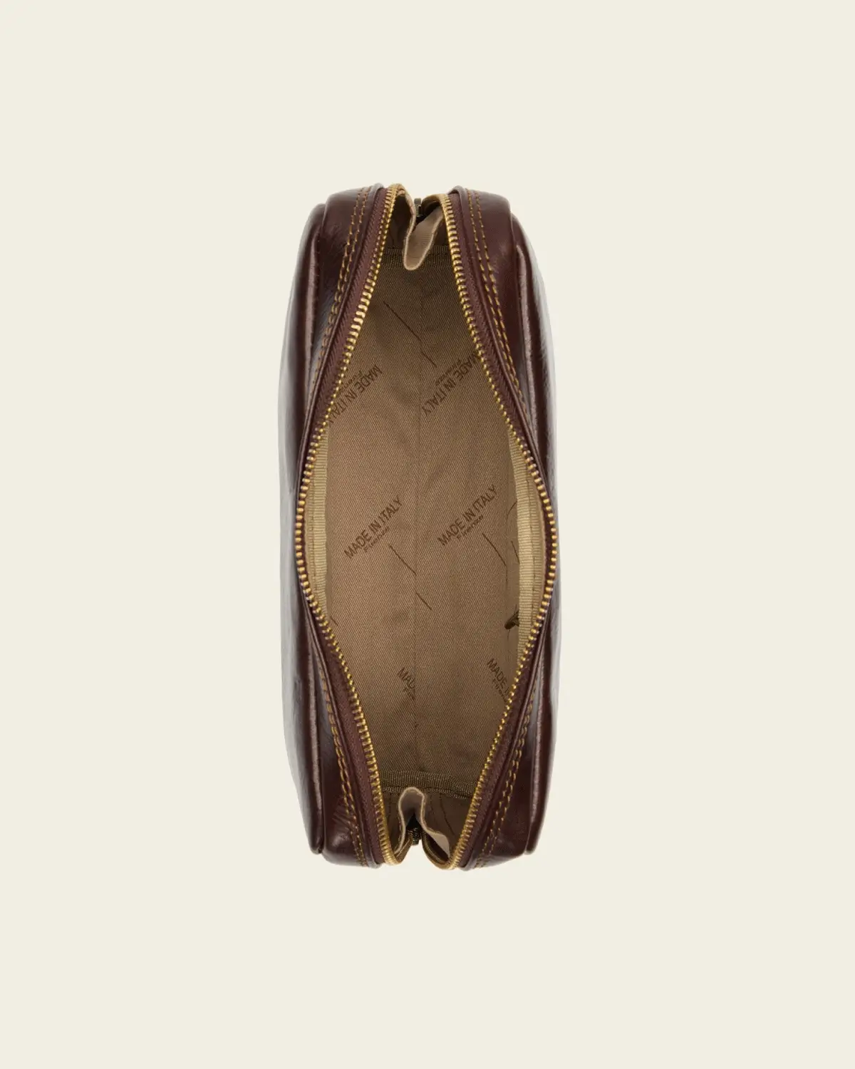 Primo Terra - Leather Toiletry Bag - Image 2