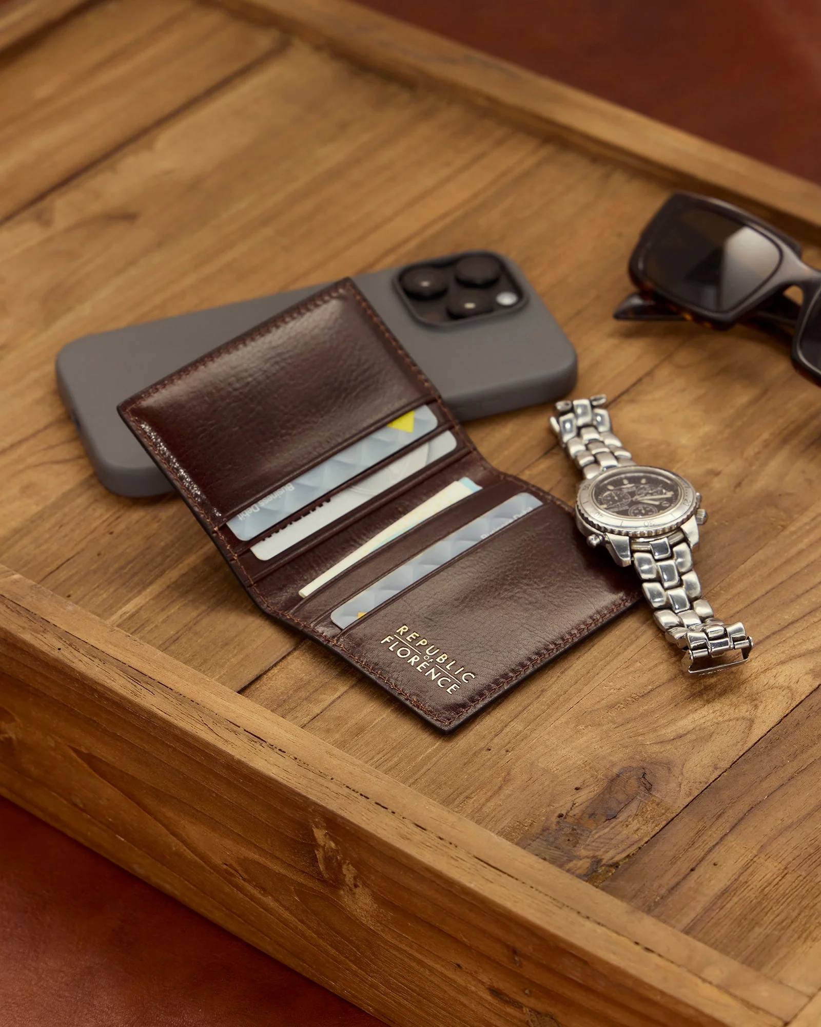 Vertical Terra - Leather Card Holder - Image 3